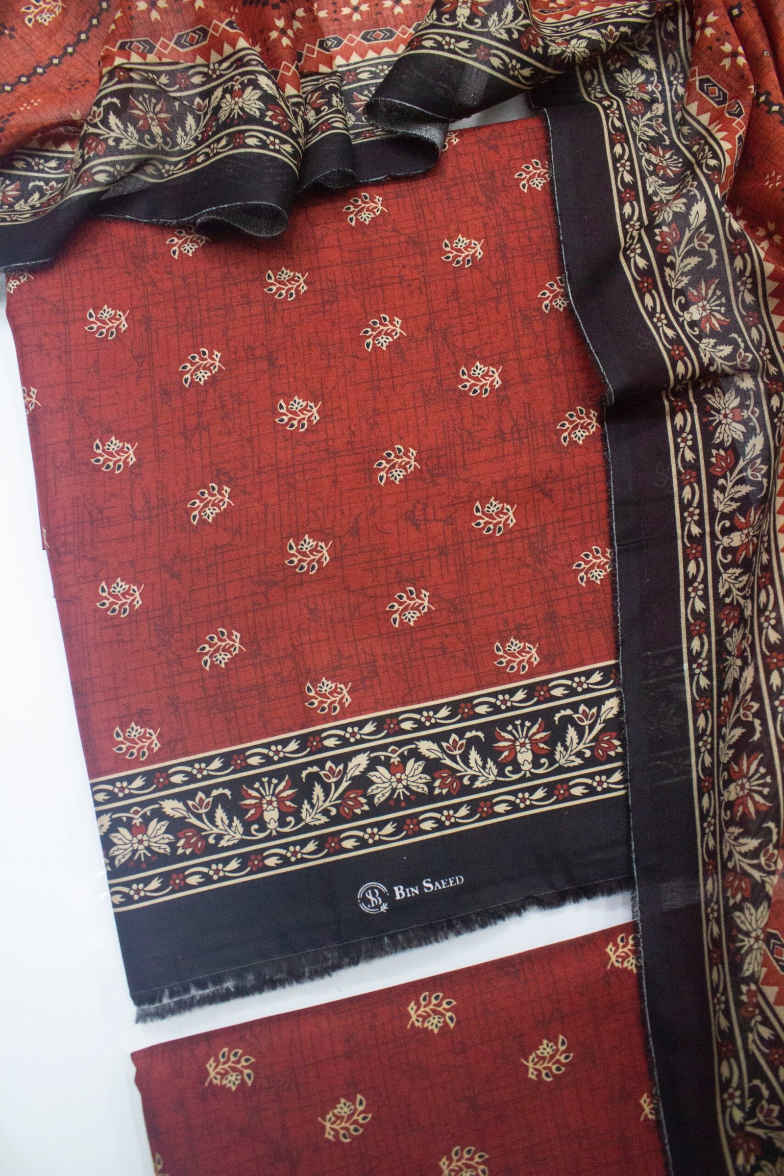 D-8016-3 Cotton Digital Printed UnStitched Suit - Image 3