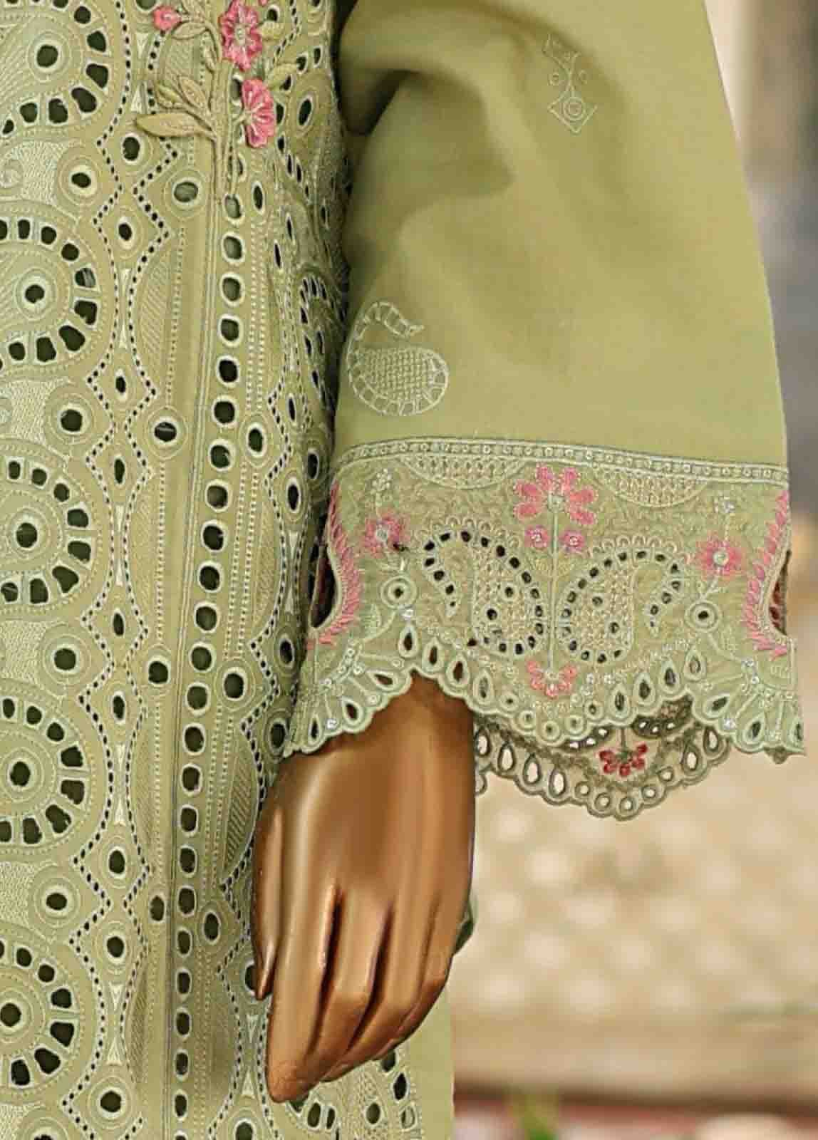 WTF-011 C- 3 Piece Embroidered Stitched Suit - Image 4