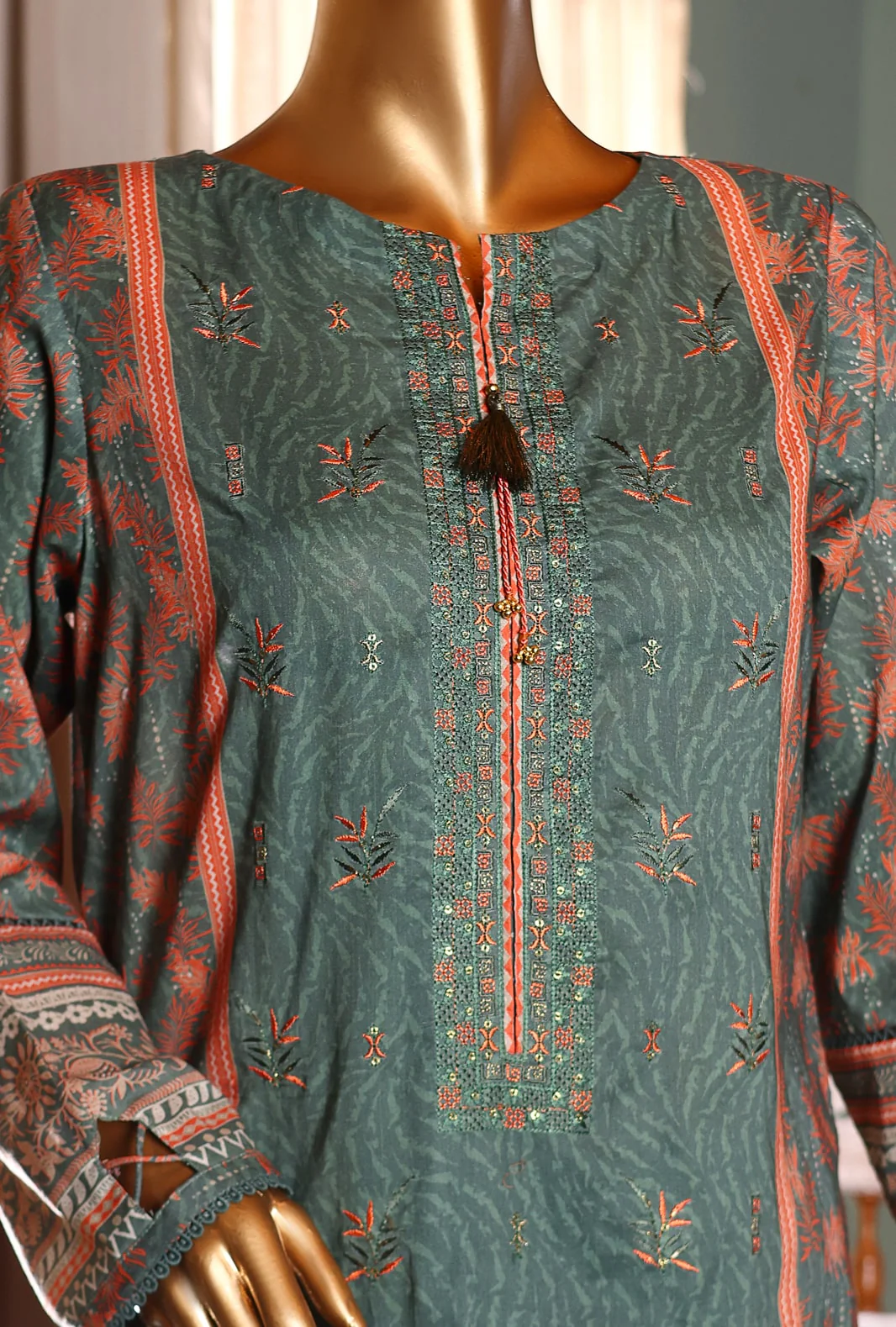 3 Piece Unstitched - Premium Lawn Embroidered Suit - Image 4