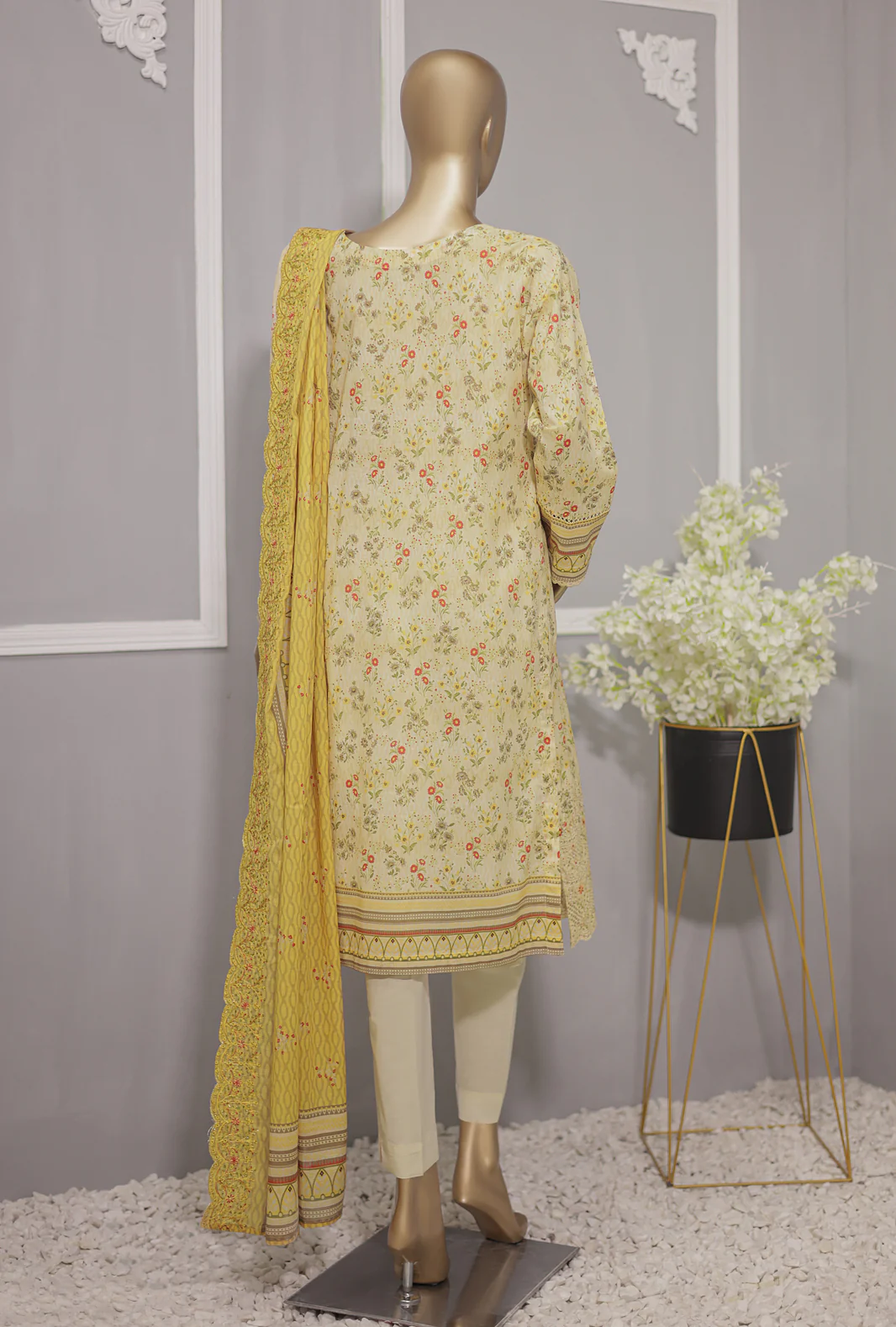 3 Piece Unstitched - Premium Lawn Embroidered Suit - PEC-719 - Image 2