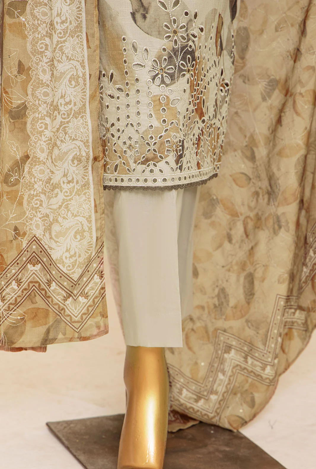 3 Piece Unstitched - Digital Printed Printkari Slub cambric Suit - PSC-210 - Image 4