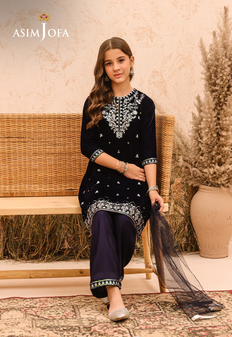 AJKV-02 EMBROIDERED VELVET 3 PCS - Image 3