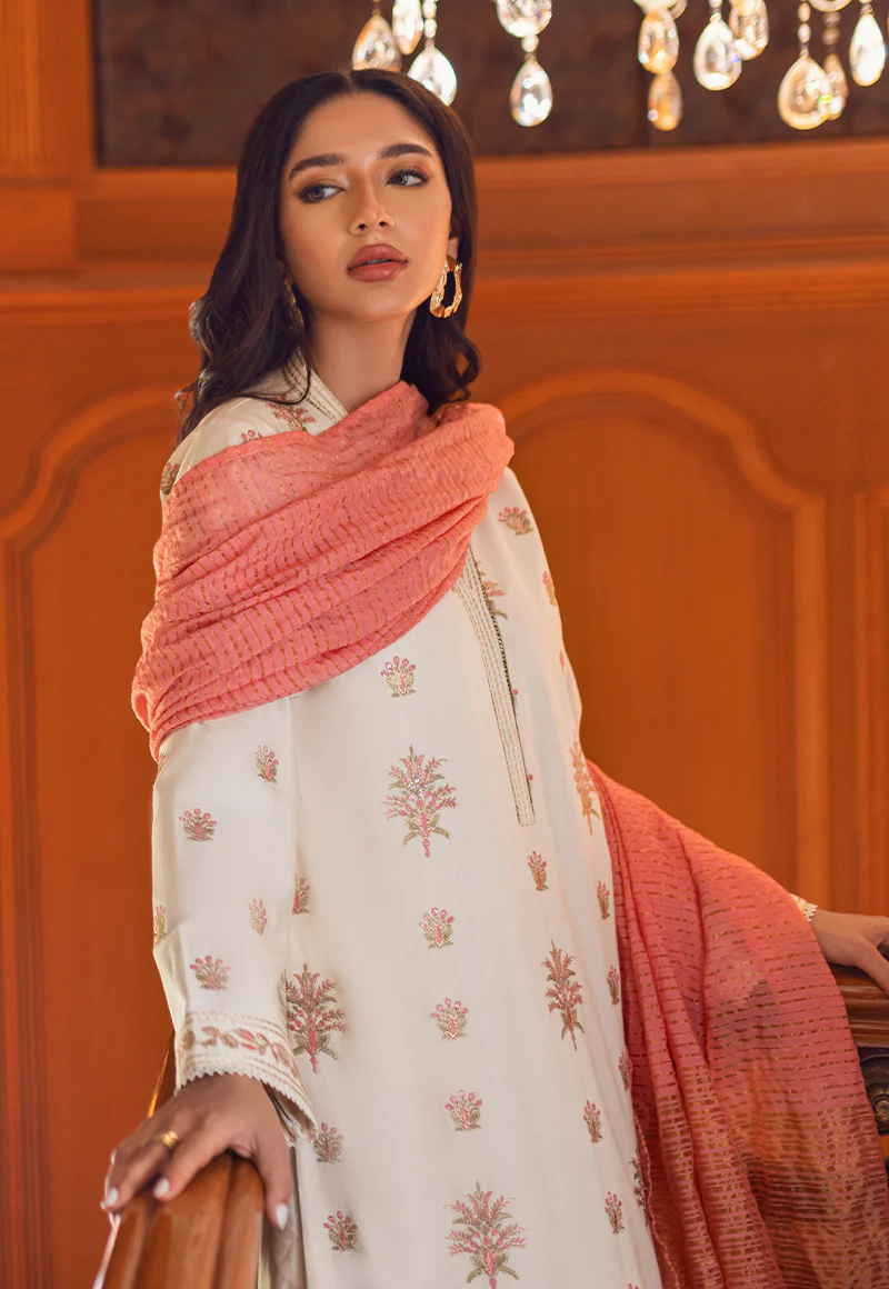 AJP-09 EMBROIDERED CAMBRIC 3 PCS - Image 2