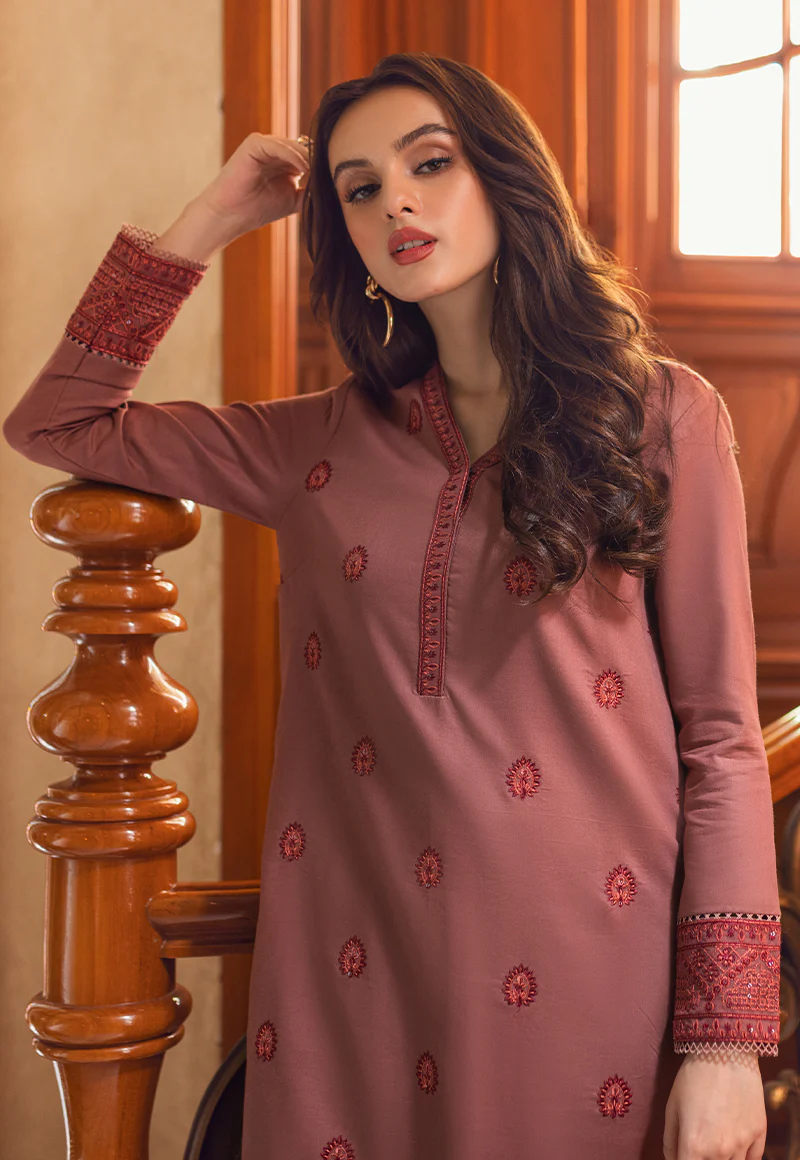 AJP-15 EMBROIDERED CAMBRIC 2 PCS - Image 4