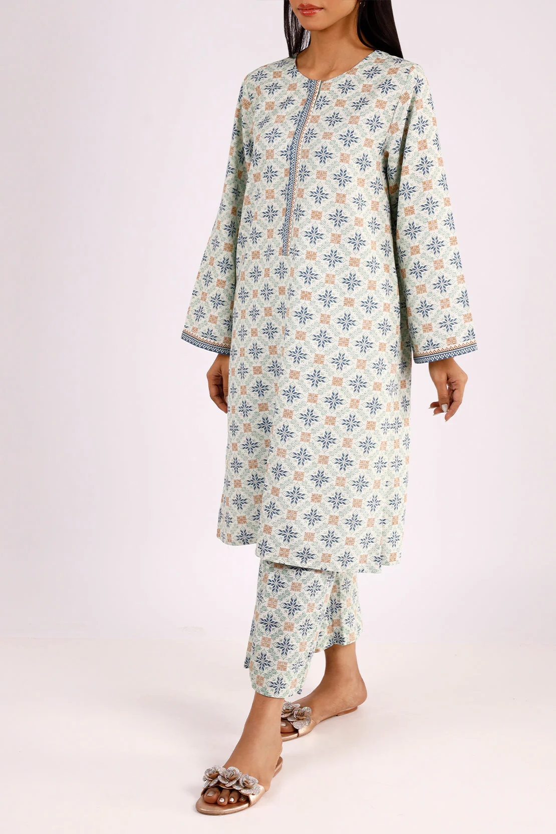Printed Khaddar Stitched Shirt - Image 6