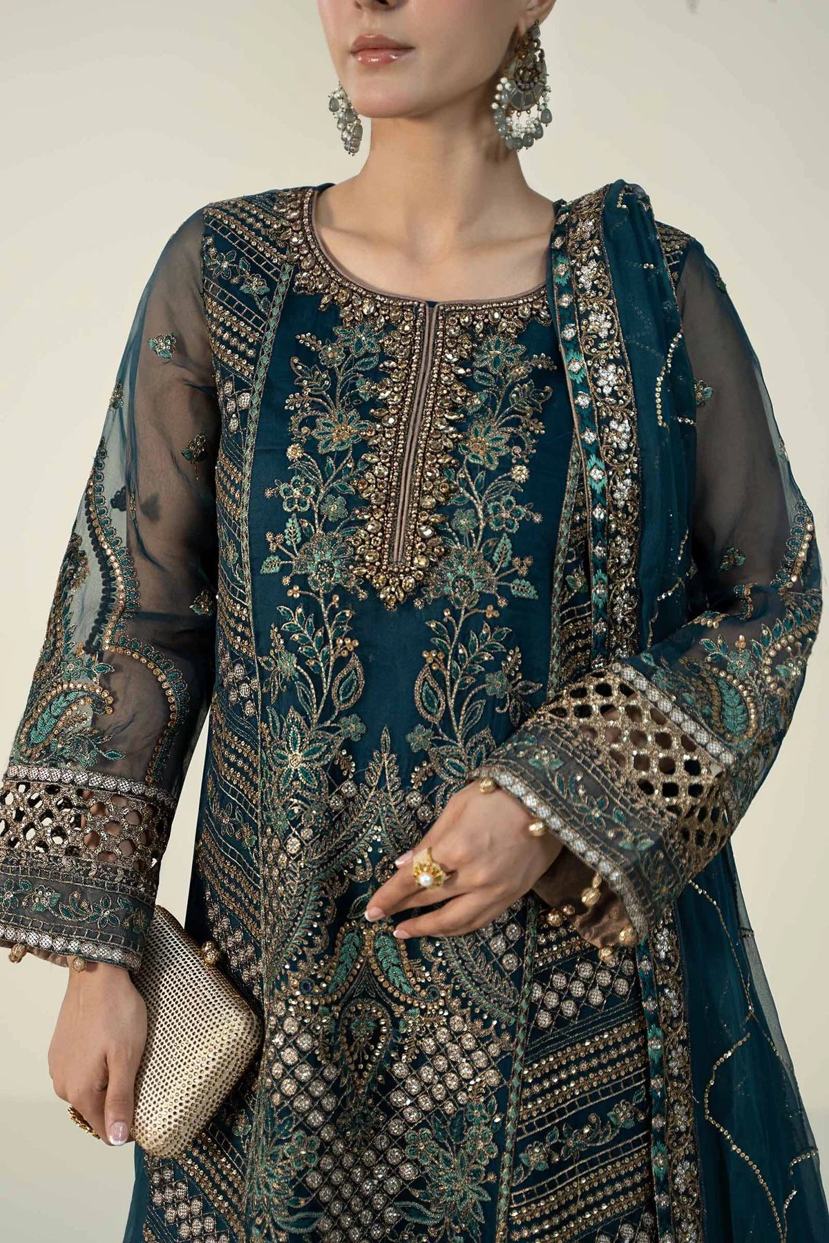 3 Piece Embroidered Organza Suit | SF-W24-18 - Image 4