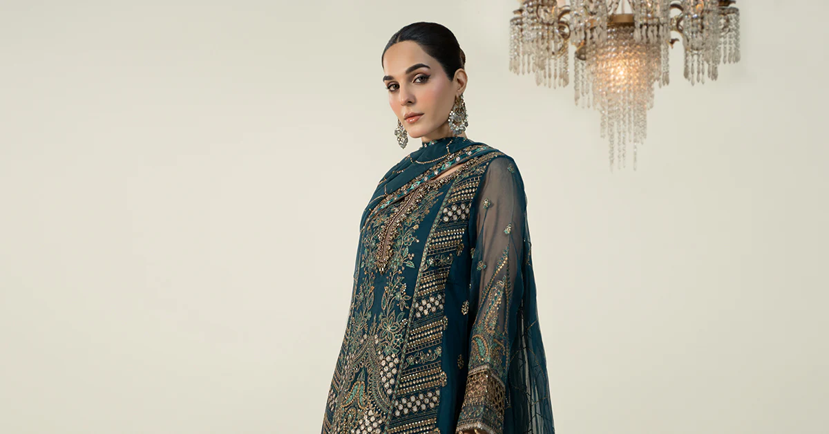 3 Piece Embroidered Organza Suit | SF-W24-18 - Image 7