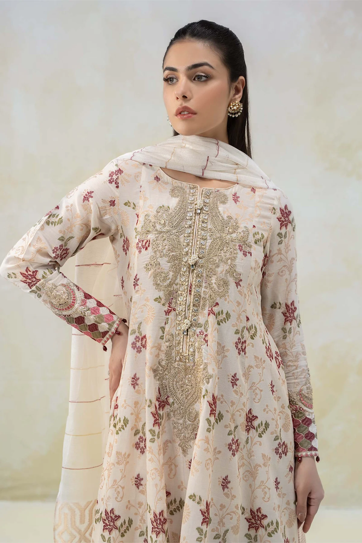 3 Piece Embroidered Suit | DW-EF22-23R1 - Image 2