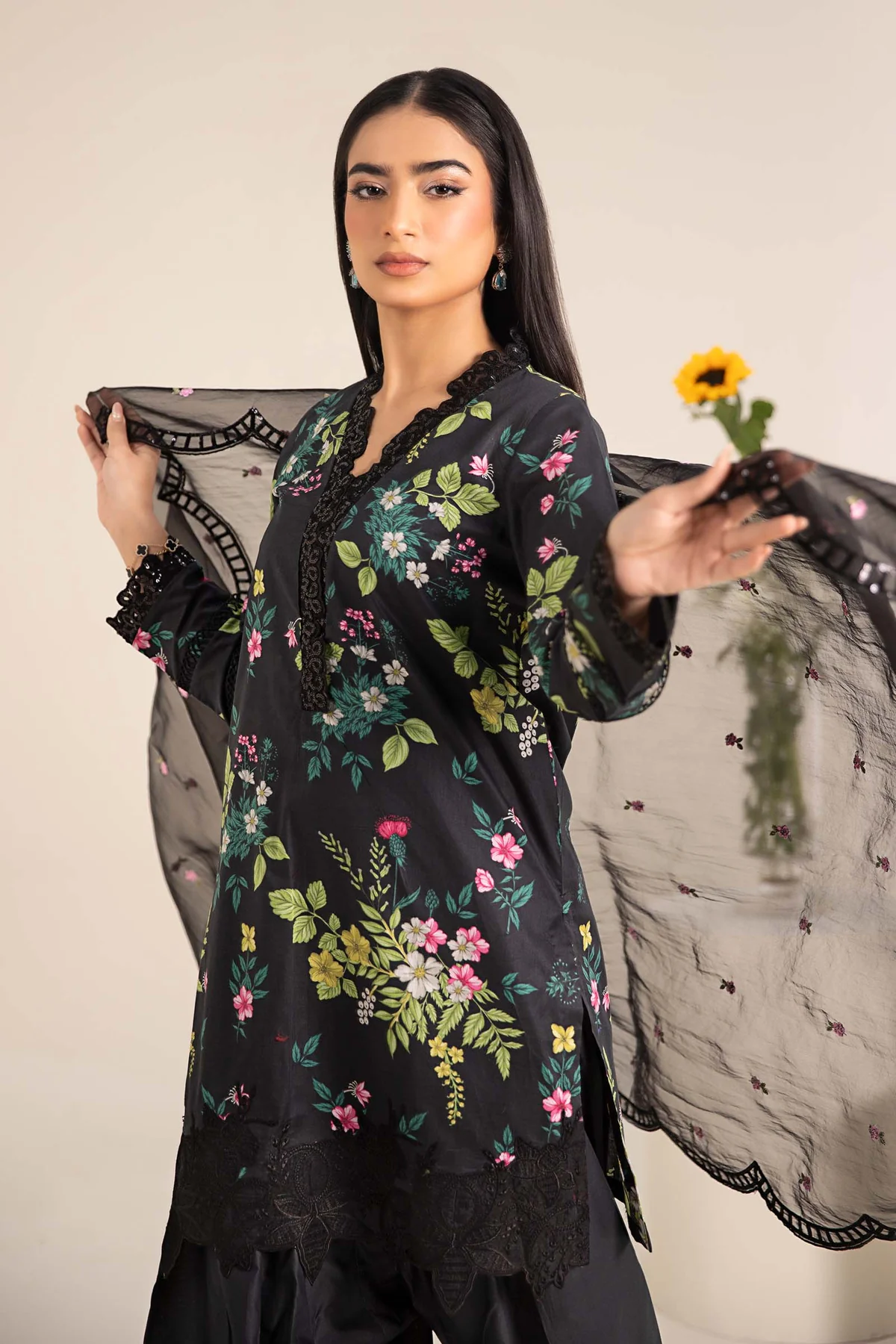 3 Piece Printed Lawn Suit | DW-EF25-27 - Image 2
