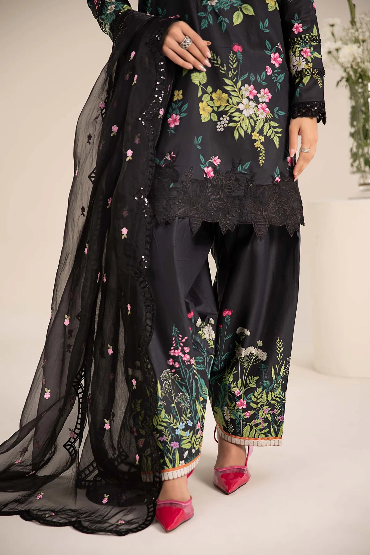3 Piece Printed Lawn Suit | DW-EF25-27 - Image 3