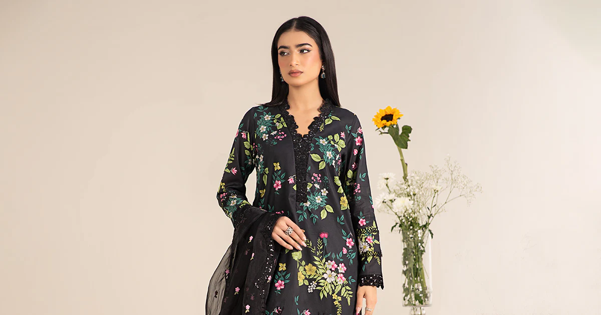 3 Piece Printed Lawn Suit | DW-EF25-27 - Image 7