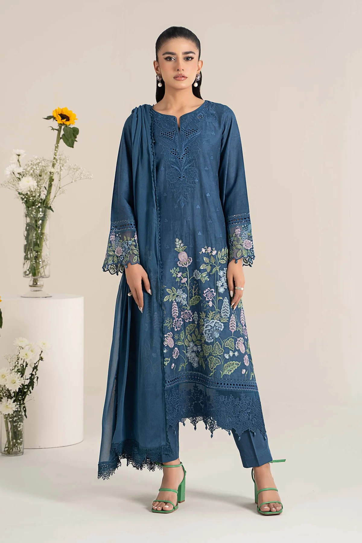 3 Piece Embroidered Self Jacquard Lawn Suit | DW-EF25-45