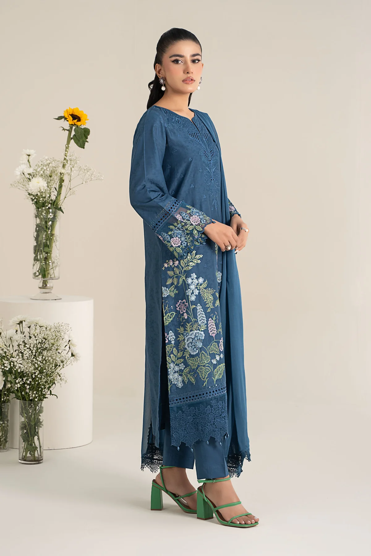 3 Piece Embroidered Self Jacquard Lawn Suit | DW-EF25-45 - Image 6