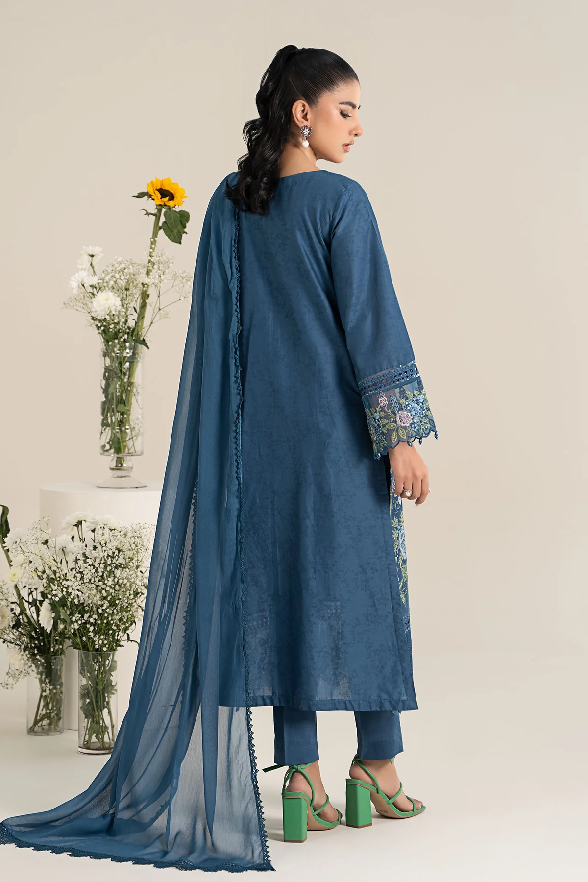 3 Piece Embroidered Self Jacquard Lawn Suit | DW-EF25-45 - Image 7