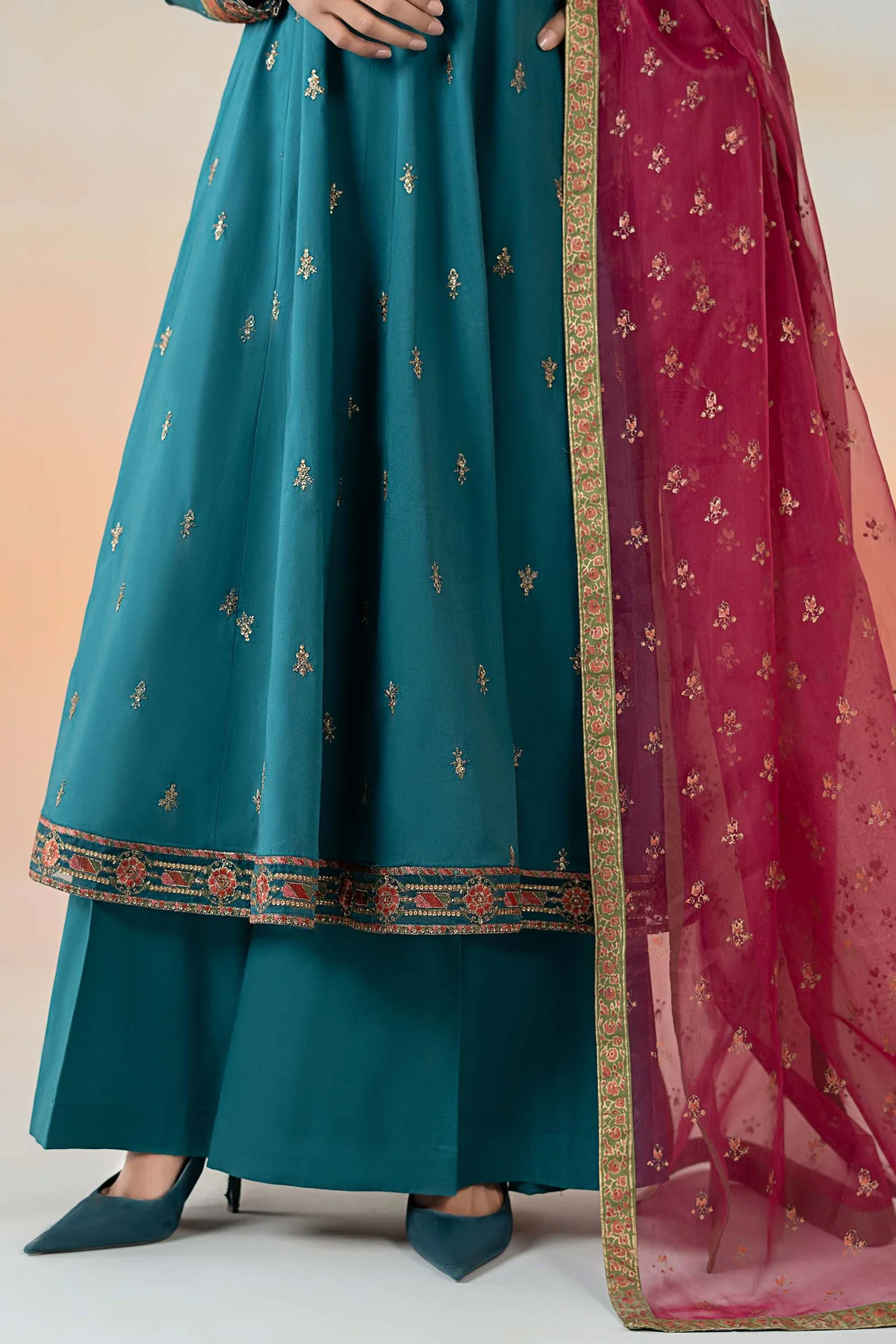 3 Piece Embroidered Lawn Suit | DW-EF25-60 - Image 4