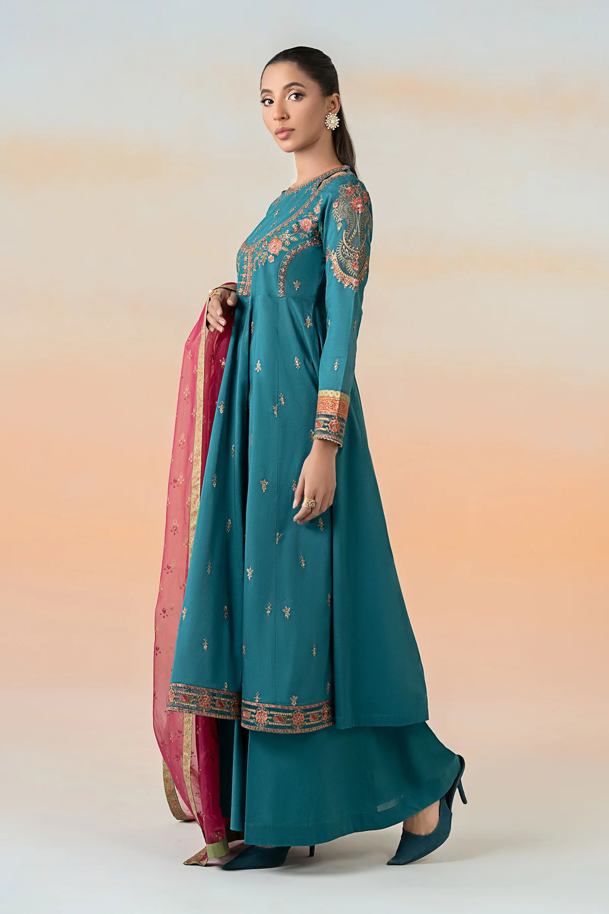3 Piece Embroidered Lawn Suit | DW-EF25-60 - Image 5