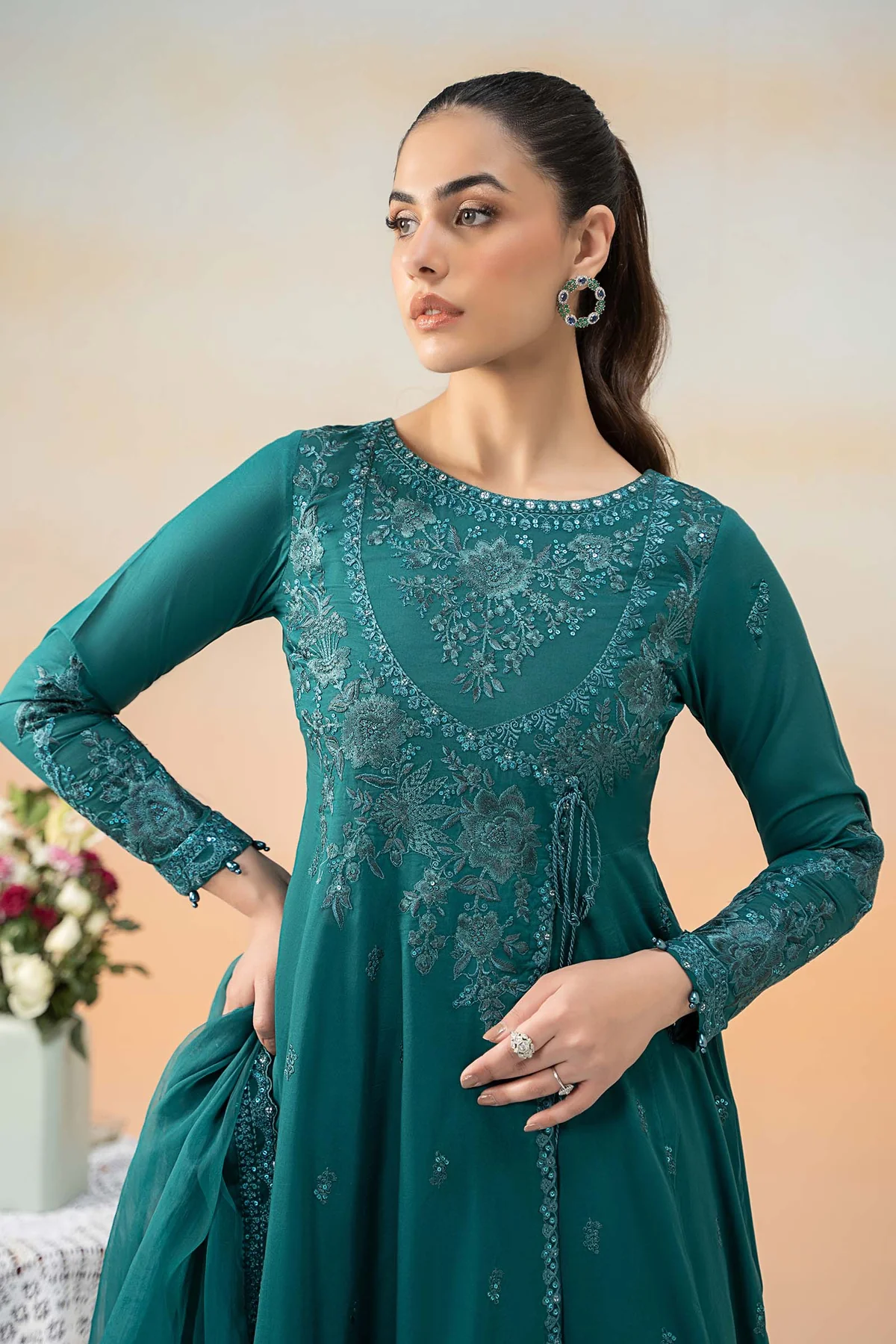 3 Piece Embroidered Lawn Suit | DW-EF25-83 - Image 2