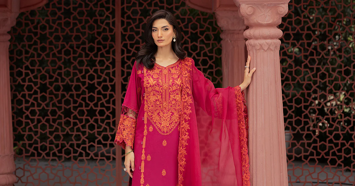 3 Piece Embroidered Lawn Suit | DW-EF25-95 - Image 12