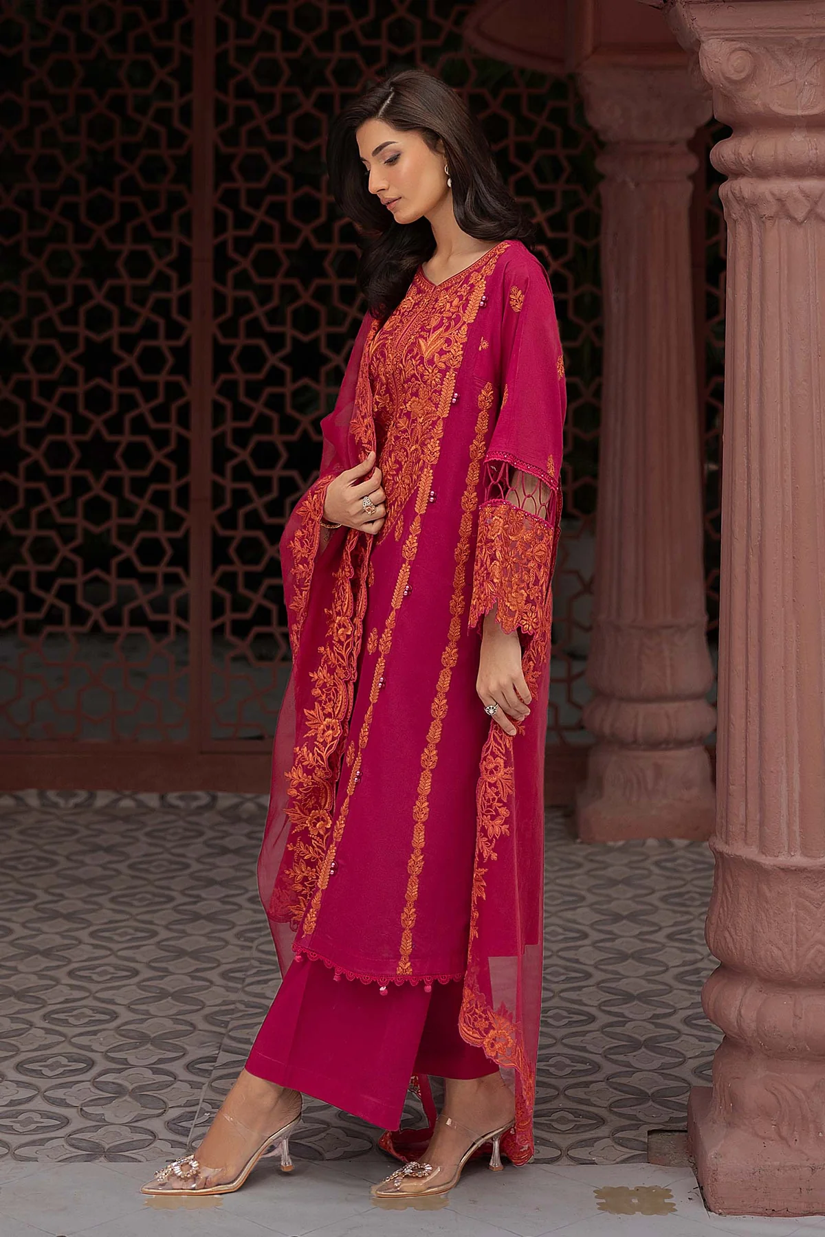 3 Piece Embroidered Lawn Suit | DW-EF25-95 - Image 4