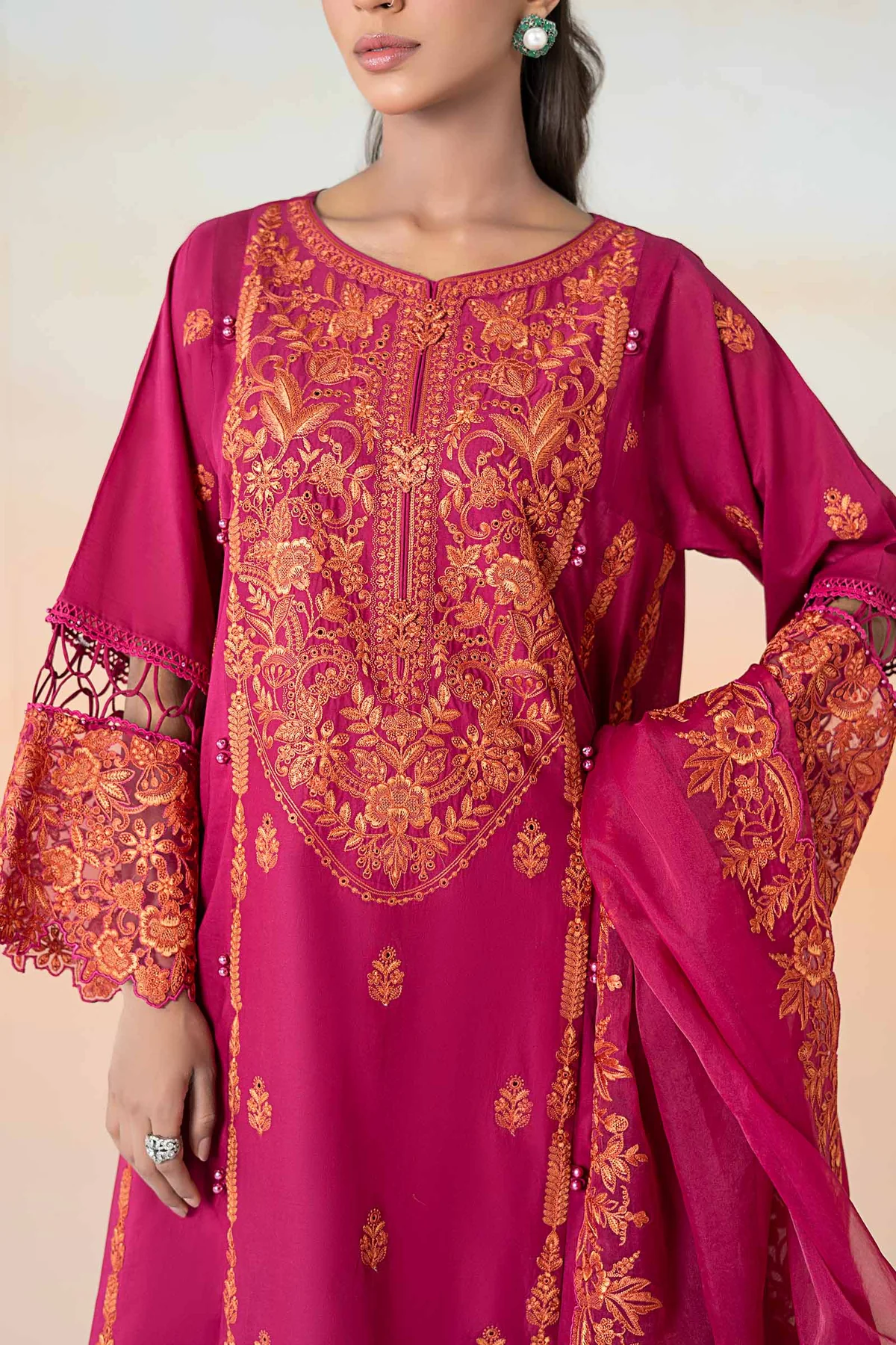 3 Piece Embroidered Lawn Suit | DW-EF25-95 - Image 8