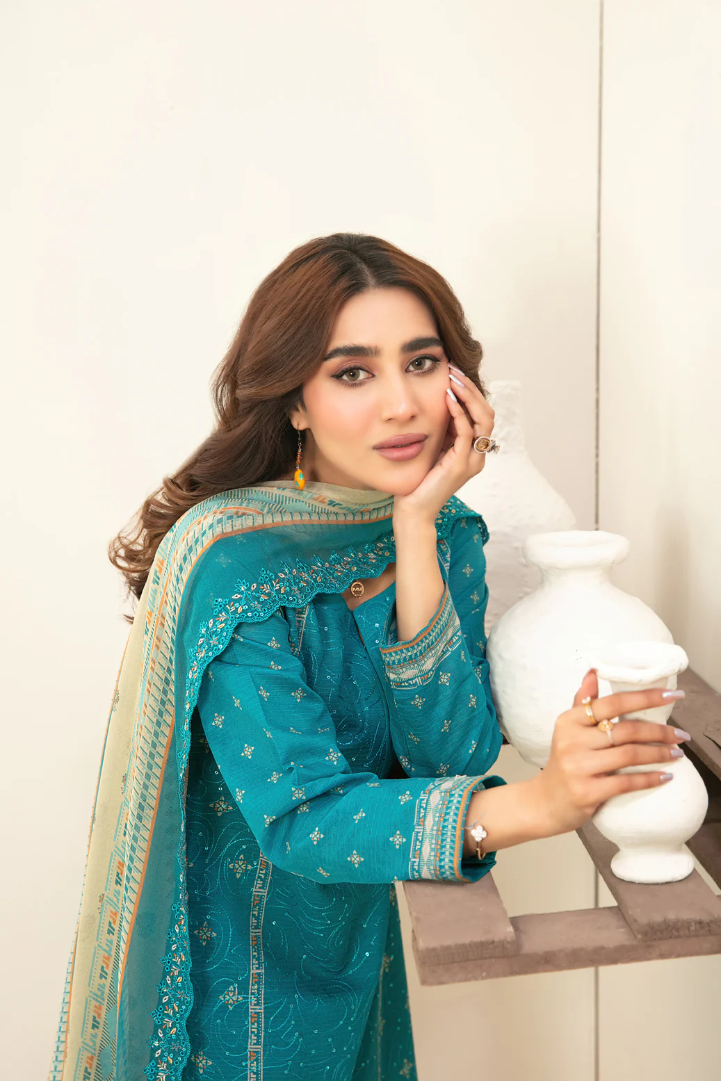 D-1120 - Saalihah - Image 3