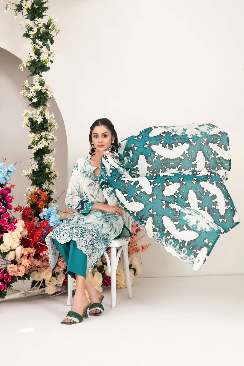 D-1394 - Haliyah - Image 2