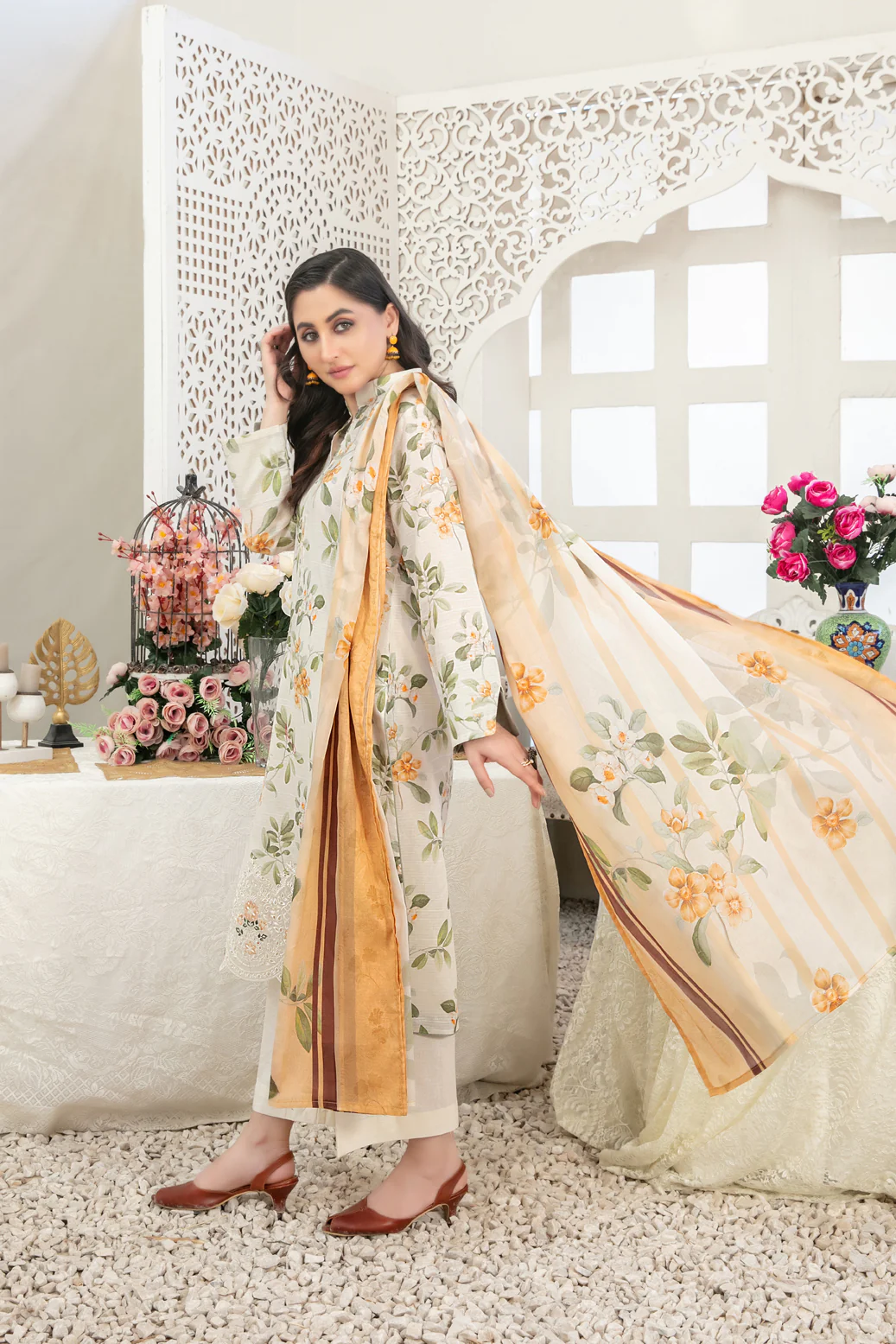 D-1686 - Areeba - Image 2