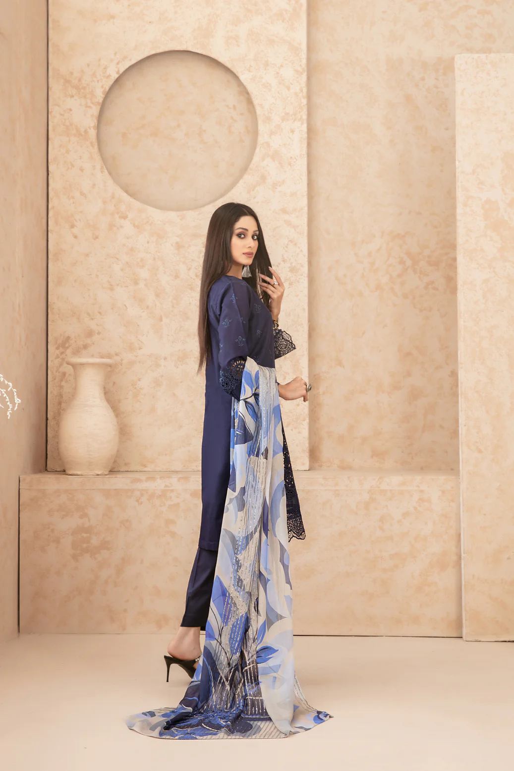 D-3513 - Neli Vol-2 - Image 2