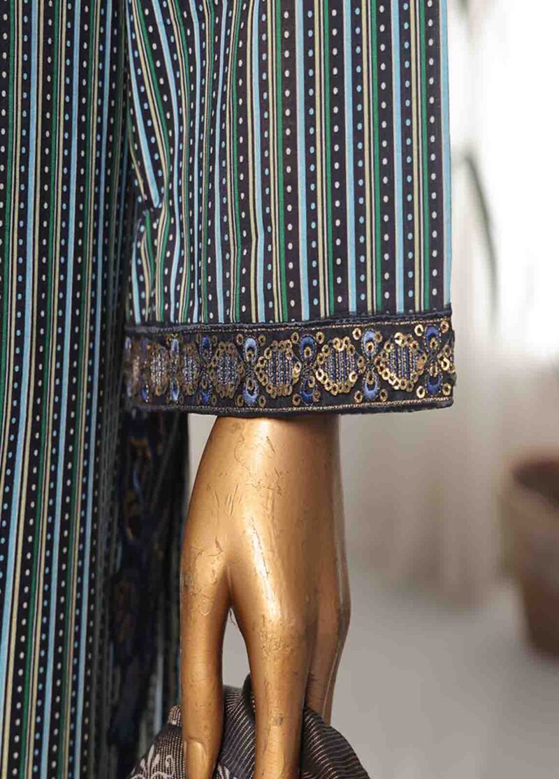 SM-EKS-004 B-B- 3 Piece Printed Embroidered Stitched Suit - Image 4