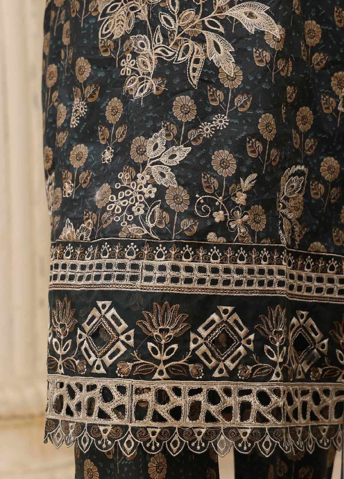 SME-642 -3 Piece Embroidered Stitched Suit - Image 4