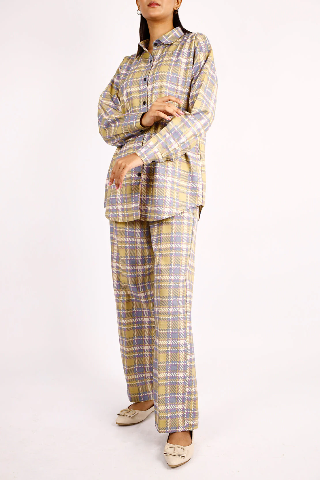 Printed Khaddar Stitched 2 Piece (Shirt/Trouser) - Image 2