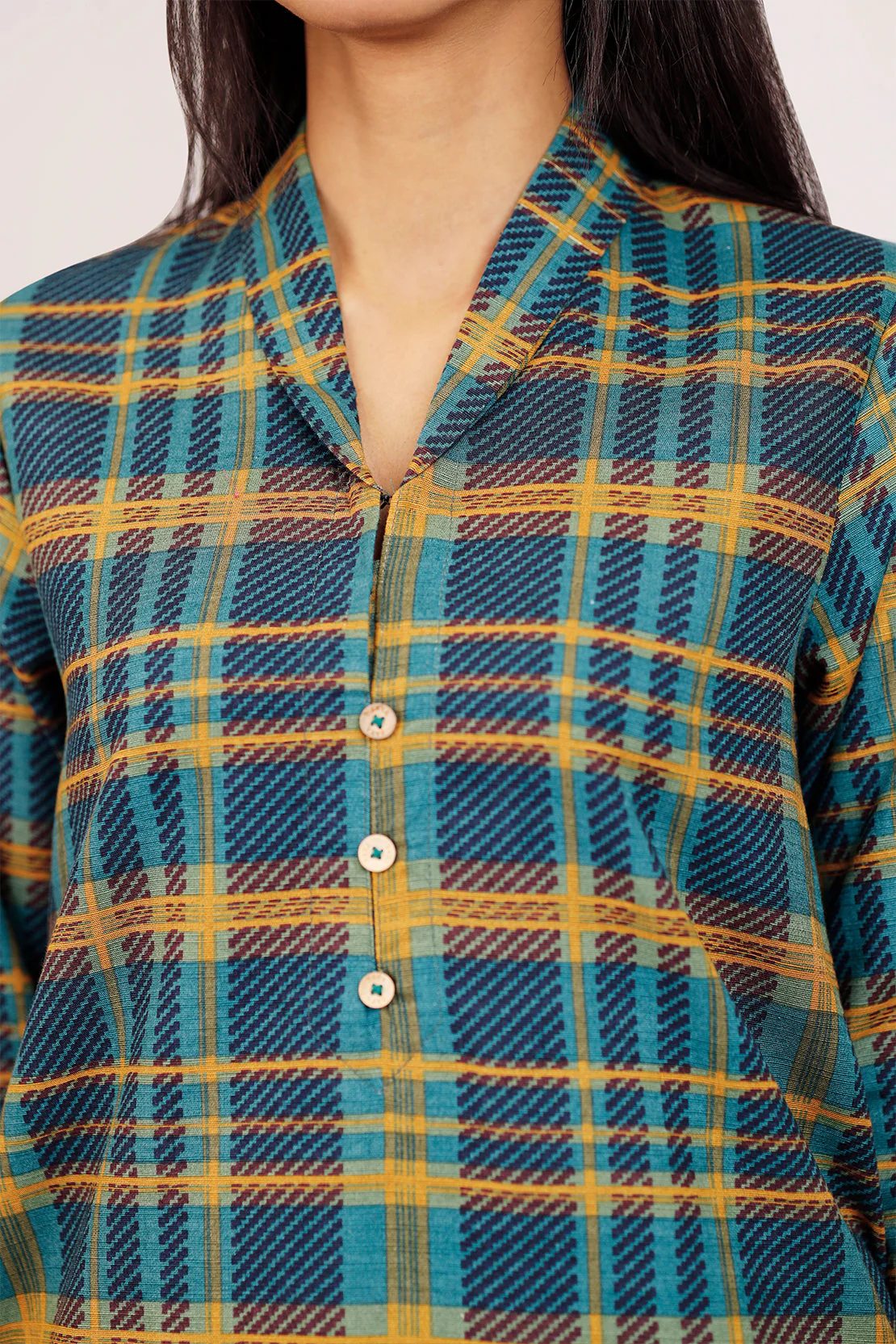 Printed Khaddar Stitched 2 Piece (Shirt/Trouser) - Image 4