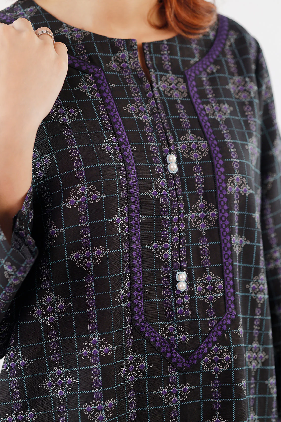 Printed Khaddar Stitched 2 Piece (Shirt/Trouser) - Image 7