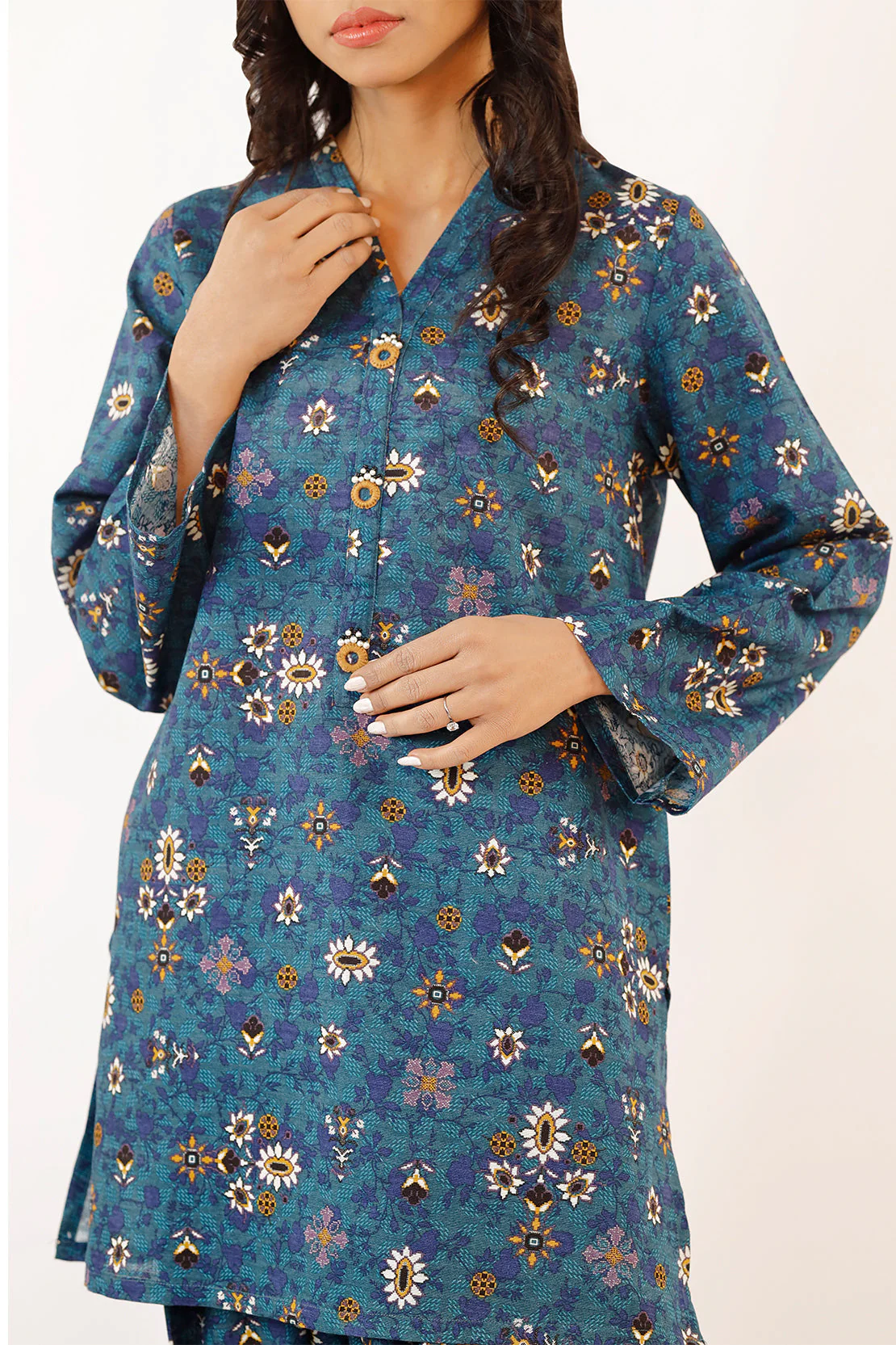 Printed Khaddar Stitched 2 Piece (Shirt/Trouser) - Image 6