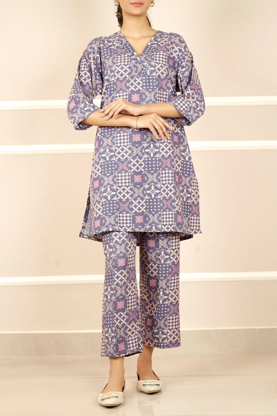 Printed Khaddar Stitched 2 Piece (Shirt/Trouser) - Image 2