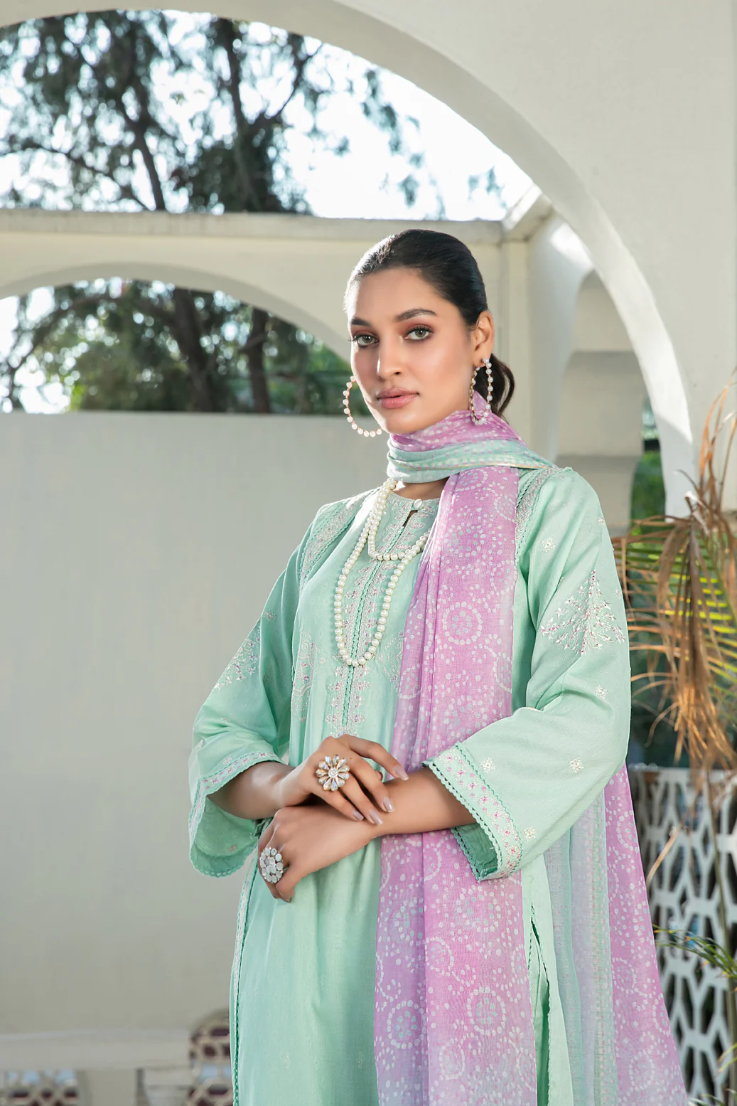 D-8700 - NURIAH - Image 2