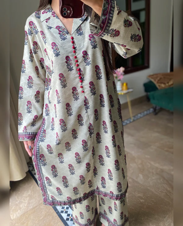 Summer Printed Lawn 3p - Vol-3 - Image 3