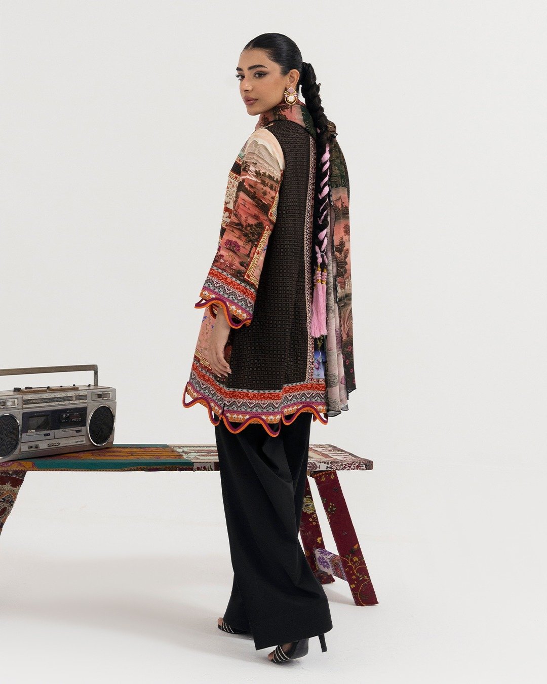 Unstitched 2 Piece Linen Suit - Image 5
