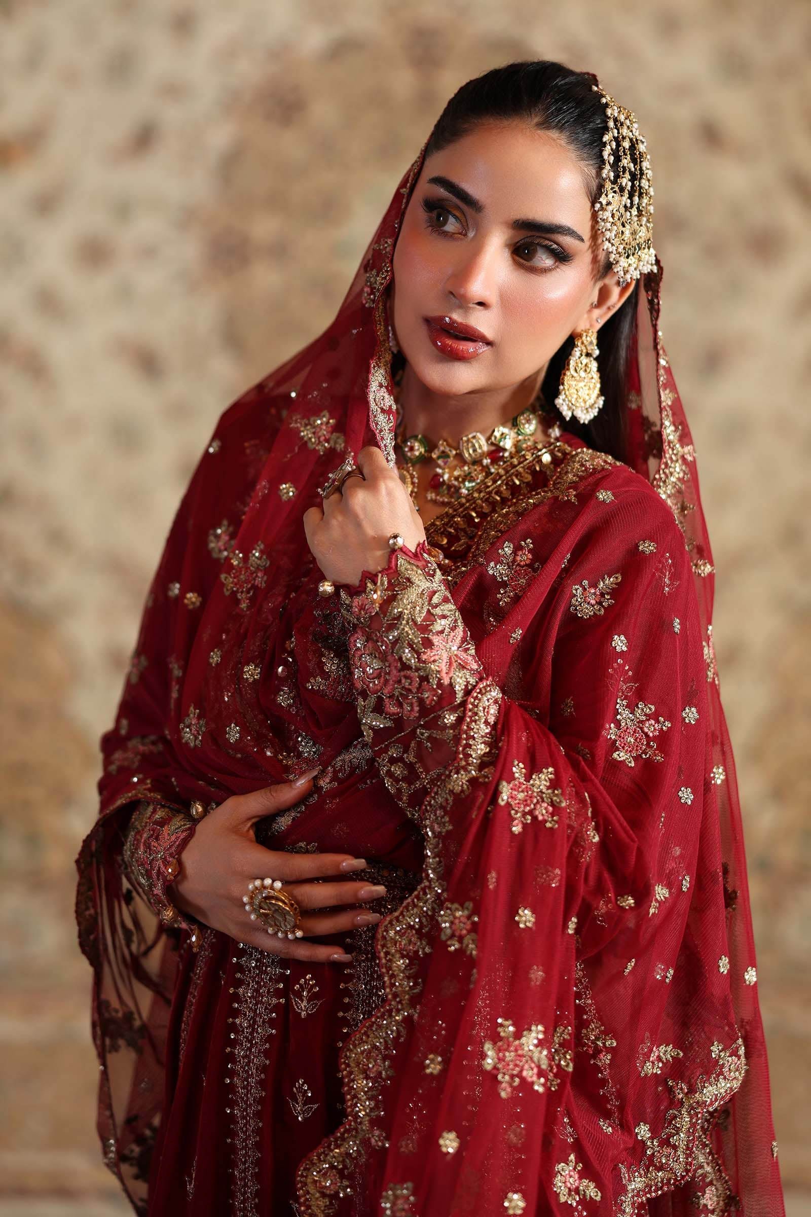 3 Piece Embroidered Velvet Suit - Image 2