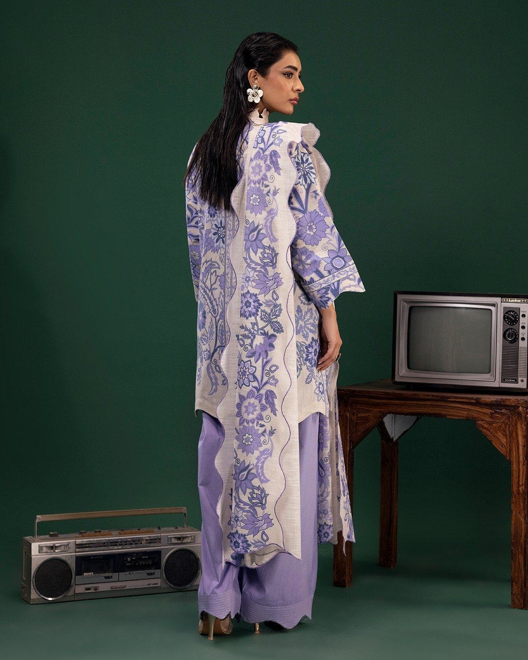 Unstitched 2 Piece Slub Suit - Image 4