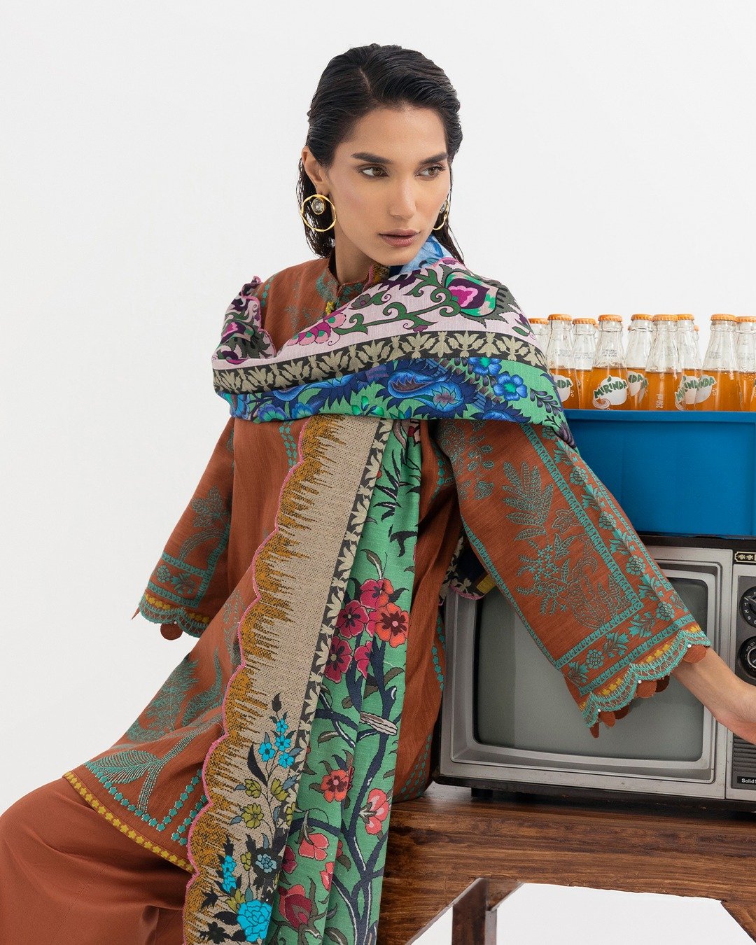 Unstitched 3 Piece Slub Suit - Image 4